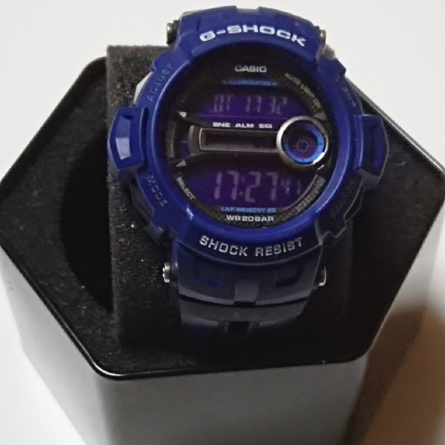 G-SHOCK(ジーショック)のg-shock gd-200 メンズの時計(腕時計(デジタル))の商品写真