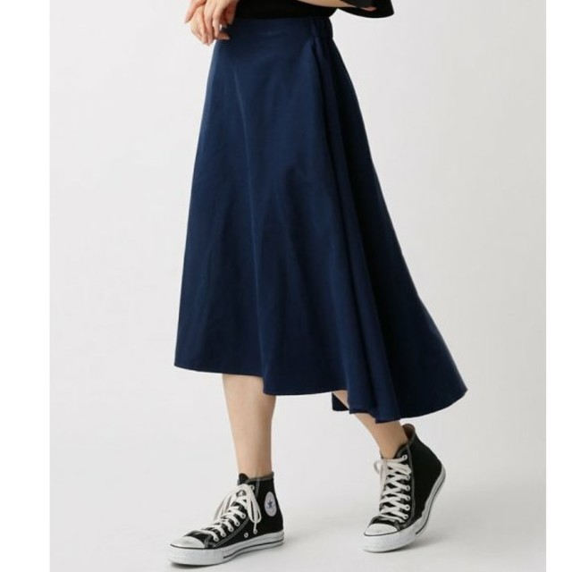 AZUL by moussy(アズールバイマウジー)の新品　AZUL　by　moussy　スカート　フレア レディースのスカート(ひざ丈スカート)の商品写真