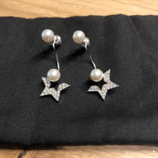 スタージュエリー(STAR JEWELRY)のスタージュエリーの星型パールピアス(ピアス)