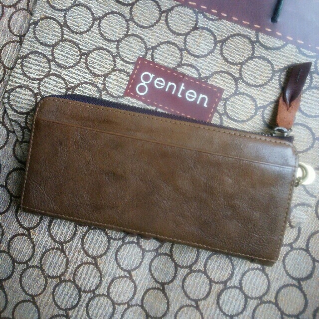 genten(ゲンテン)の☆新品同様☆ ゲンテン genten 長財布 レディースのファッション小物(財布)の商品写真