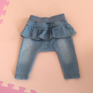 プティマイン(petit main)のrina様専用！プティマイン♡フリルデニムパンツ 70㎝(パンツ)