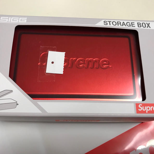 Supreme(シュプリーム)のSupreme/SIG 18SS ランチボックス small スポーツ/アウトドアのアウトドア(食器)の商品写真