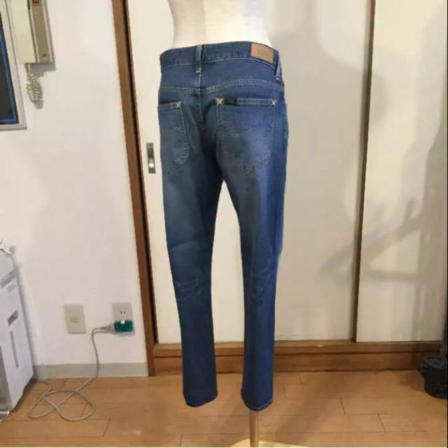 BEAMS(ビームス)の美品 ビームス 購入 Lee 九分丈 ボーイフレンド デニム ジーパン Gパン レディースのパンツ(デニム/ジーンズ)の商品写真