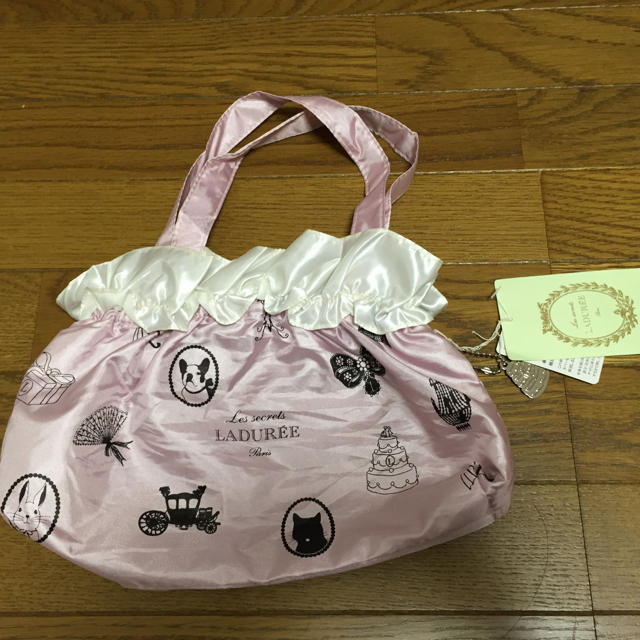 LADUREE(ラデュレ)の新品タグ付き◇ラデュレ LADUREE・折りたたみ傘 レディースのファッション小物(傘)の商品写真