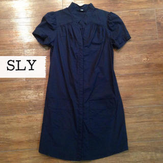 スライ(SLY)のSLY☆紺色シャツワンピ(ミニワンピース)