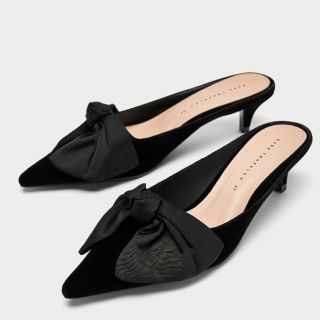 ザラ(ZARA)の【新品未使用】ZARA ザラ リボン付き キトン ヒール ミュール(ミュール)