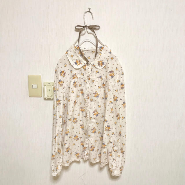 flower(フラワー)のblouse レディースのトップス(シャツ/ブラウス(長袖/七分))の商品写真