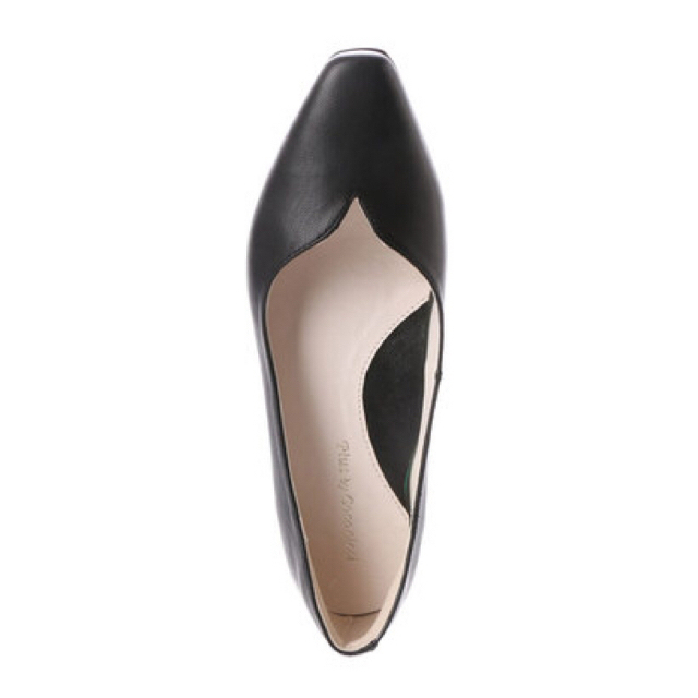 新品 定価11,664円 プラス バイココチッチ 本革パンプス 3E ブラック レディースの靴/シューズ(ハイヒール/パンプス)の商品写真