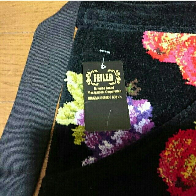 FEILER(フェイラー)のFEILER マケドニア エプロン (新品) レディースのレディース その他(その他)の商品写真