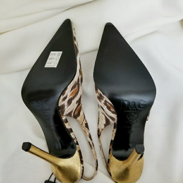 D&G(ディーアンドジー)のD&G ❤未使用❤レオパード柄バックストラップサンダル❤36サイズ(23㎝) レディースの靴/シューズ(サンダル)の商品写真