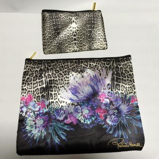 ロベルトカヴァリ(Roberto Cavalli)のロベルト カヴァリ ジャガー柄ポーチ2点セット(ポーチ)