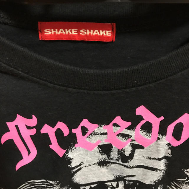 SHAKE SHAKE(シェイクシェイク)のレディース スカルロンＴ レディースのトップス(Tシャツ(長袖/七分))の商品写真