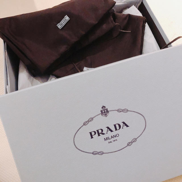 通販日本 PRADA♡ベロアビックリボンパンプス♡ボルドー