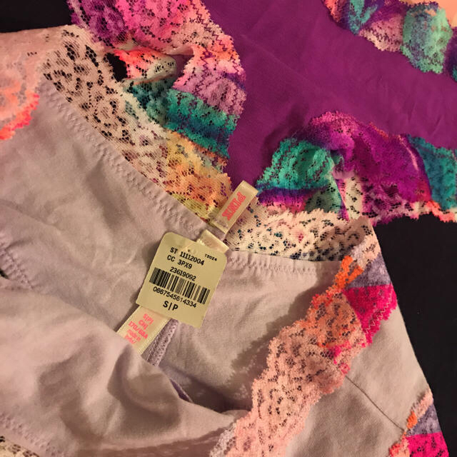 Victoria's Secret(ヴィクトリアズシークレット)のSsize ビクトリアシークレット ２枚2500円 ❤︎ レディースの下着/アンダーウェア(ショーツ)の商品写真