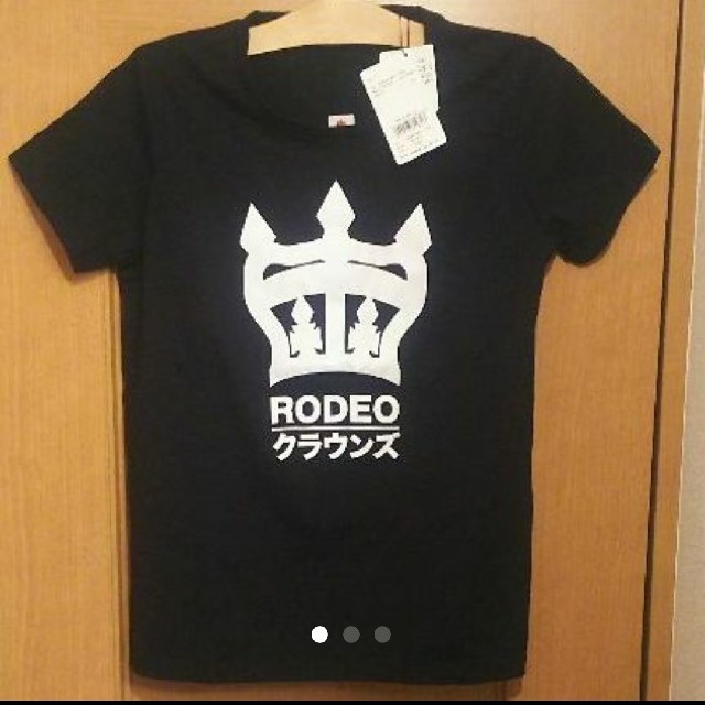 RODEO CROWNS(ロデオクラウンズ)のRODEOクラウンズの黒いTシャツ レディースのトップス(Tシャツ(半袖/袖なし))の商品写真