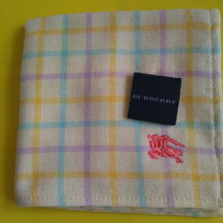 バーバリー(BURBERRY)のBURBERRY バーバリー タオルハンカチ 新品 未使用 タグ付き(ハンカチ)