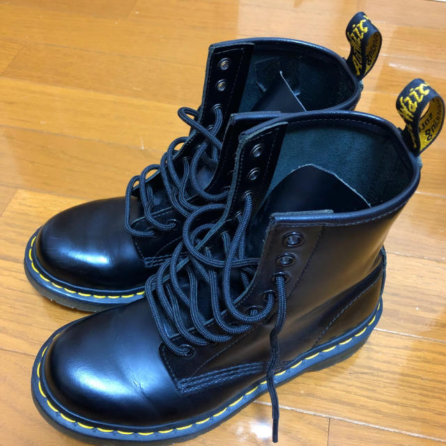 Dr.Martens(ドクターマーチン)のドクターマーチン 8ホール レディースの靴/シューズ(ブーツ)の商品写真