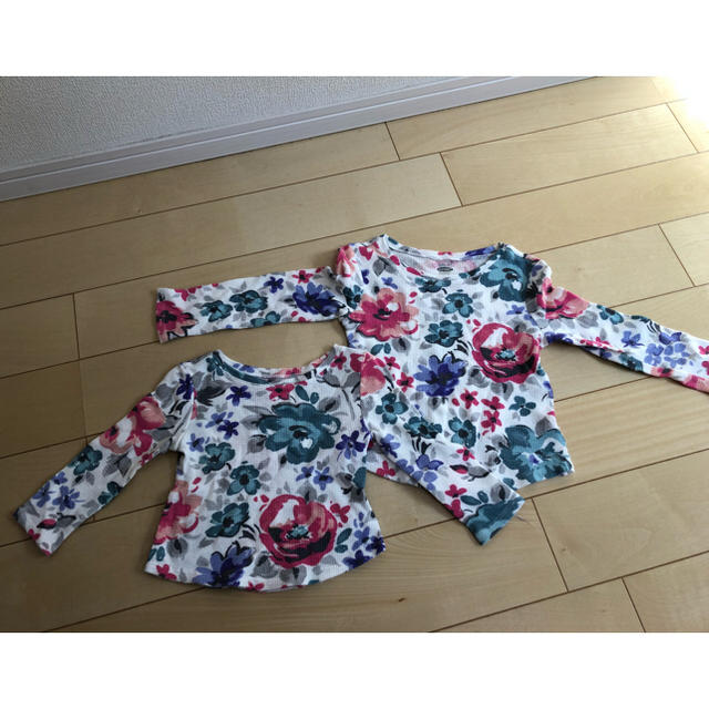 Old Navy(オールドネイビー)のあや様専用☆花柄ロンTセット キッズ/ベビー/マタニティのベビー服(~85cm)(シャツ/カットソー)の商品写真