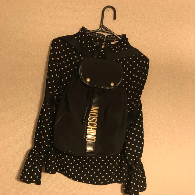 MOSCHINO(モスキーノ)の正規 MOSCHINO 芸能人愛用 一点のみ レディースのバッグ(リュック/バックパック)の商品写真