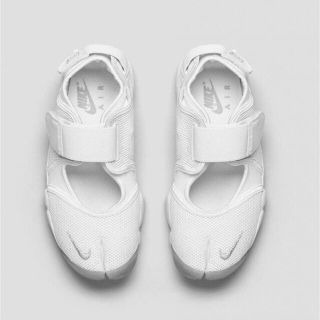 ナイキ(NIKE)のNIKE エアーリフト ブリーズ(スニーカー)