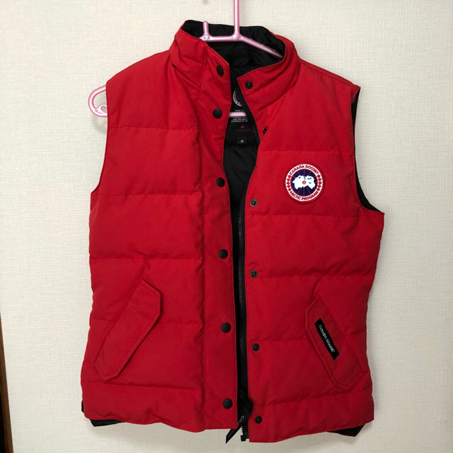 CANADA GOOSE(カナダグース)のカナダグース  レディース ダウンベスト S レディースのジャケット/アウター(ダウンベスト)の商品写真