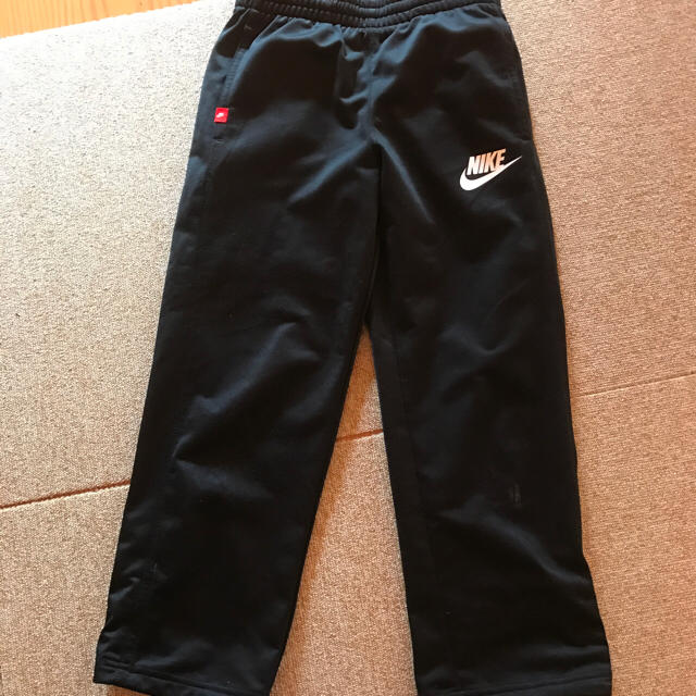 Nike ナイキ ジャージ 下 パンツ サイズ 130の通販 By ナナ S Shop ナイキならラクマ Nike ナイキ ジャージ 下 パンツ サイズ 130の通販 By ナナ S Shop ナイキならラクマ