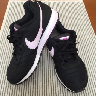 ナイキ(NIKE)の本日限定！更値下げ！NIKE ナイキ スニーカー MDランナー ピンク 24.5(スニーカー)