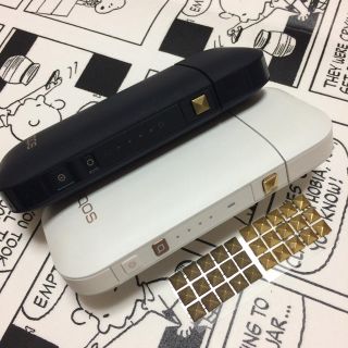 アイコス(IQOS)のIQOSボタンシール 2色セット 計30個(タバコグッズ)