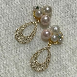 パールビジューピアス(ピアス)