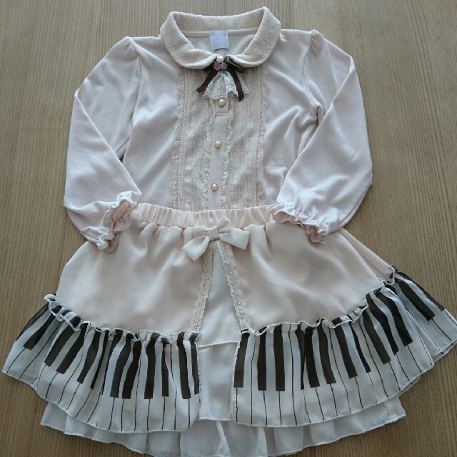 axes femme(アクシーズファム)の値下げ☆アクシーズファム キッズ 120 キッズ/ベビー/マタニティのキッズ服女の子用(90cm~)(ドレス/フォーマル)の商品写真