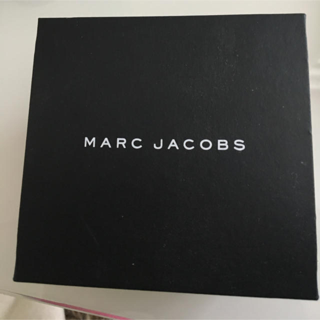 MARC BY MARC JACOBS(マークバイマークジェイコブス)の箱 レディースのファッション小物(腕時計)の商品写真