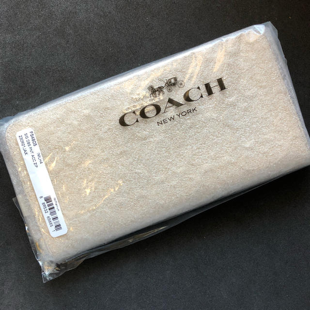 COACH コーチ 長財布 プラチナム ベージュ シグネチャー エンボス