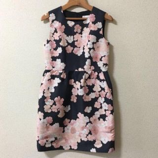 レッドヴァレンティノ(RED VALENTINO)の美品 レッドヴァレンティノ 花柄 ワンピース ピンク サクラ 桜(ひざ丈ワンピース)