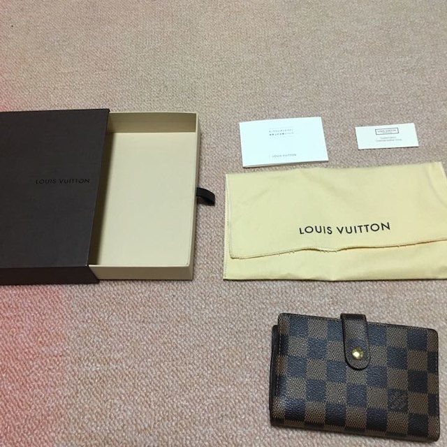 LOUIS VUITTON(ルイヴィトン)のLOUIS VUITTON☆ポルトフォイユヴィエノワ レディースのファッション小物(財布)の商品写真