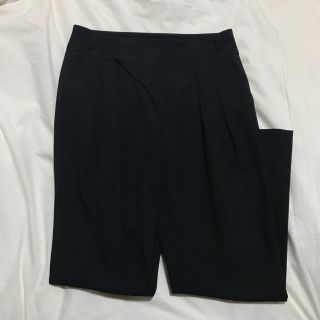 ザラ(ZARA)のZARA パンツ(クロップドパンツ)