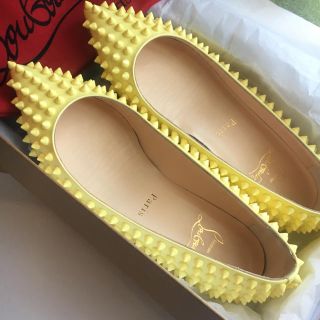 クリスチャンルブタン(Christian Louboutin)のクリスチャンルブタン  フラット パンプス イエロー(ハイヒール/パンプス)