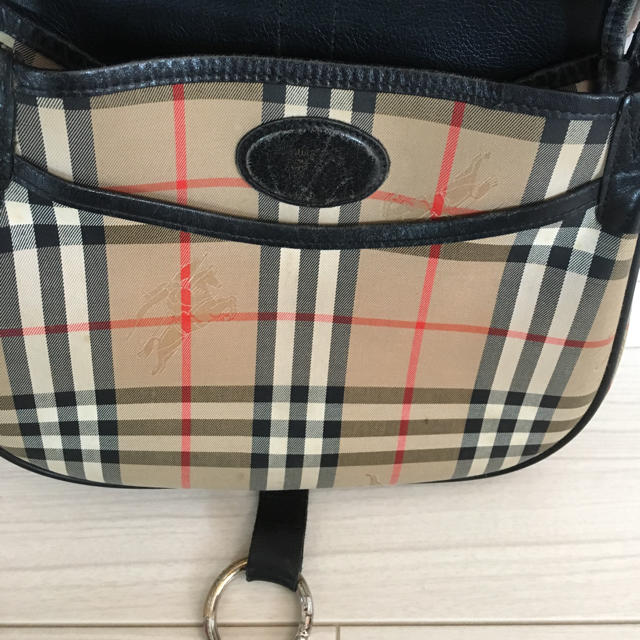 BURBERRY(バーバリー)の7000円→5000円♡ビンテージ♡ Burberry ショルダー レディースのバッグ(ショルダーバッグ)の商品写真