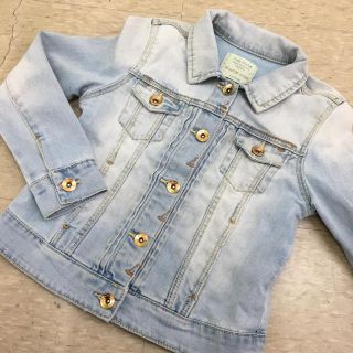 ザラキッズ(ZARA KIDS)の新品同様ZARAザラサイズ128デニムジャケットジージャン110120(ジャケット/上着)