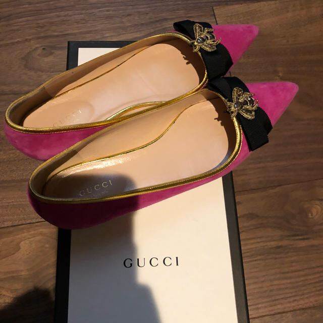 Gucci(グッチ)のGUCCIピンク靴  レディースの靴/シューズ(ハイヒール/パンプス)の商品写真