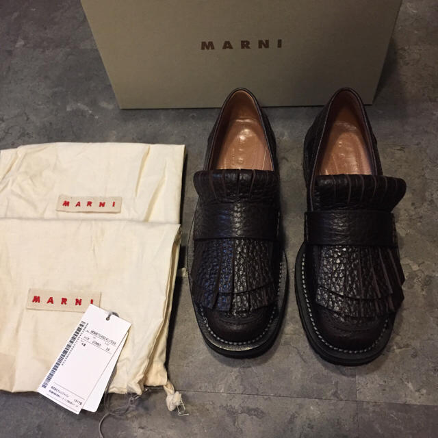 Marni(マルニ)のみかん様専用 レディースの靴/シューズ(ローファー/革靴)の商品写真