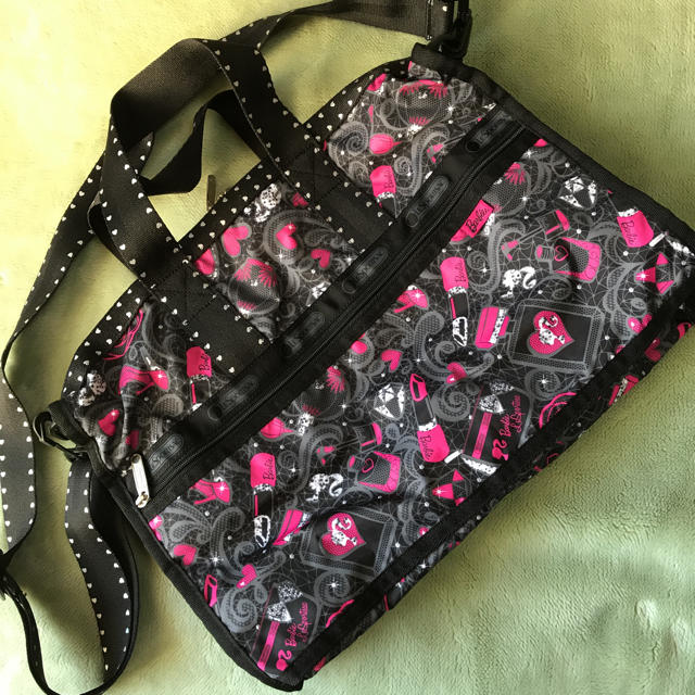 LeSportsac(レスポートサック)のモモコ様 宜しくお願いします♡ レスポートサック バービー M ウィークエンダー レディースのバッグ(その他)の商品写真