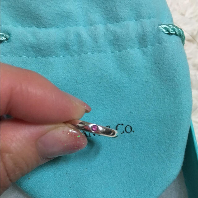 Tiffany & Co.(ティファニー)のティファニー シルバーリング (ルビー) レディースのアクセサリー(リング(指輪))の商品写真