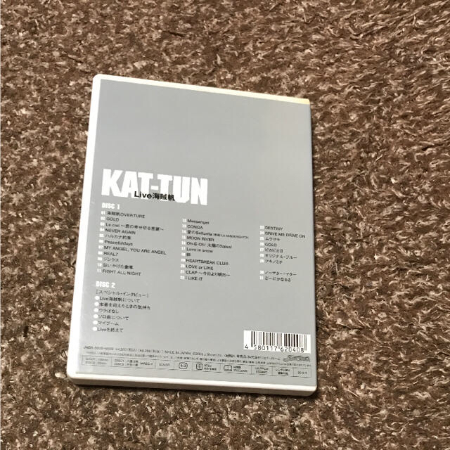 KAT-TUN(カトゥーン)のKAT-TUN海賊帆ライブDVD エンタメ/ホビーのDVD/ブルーレイ(ミュージック)の商品写真