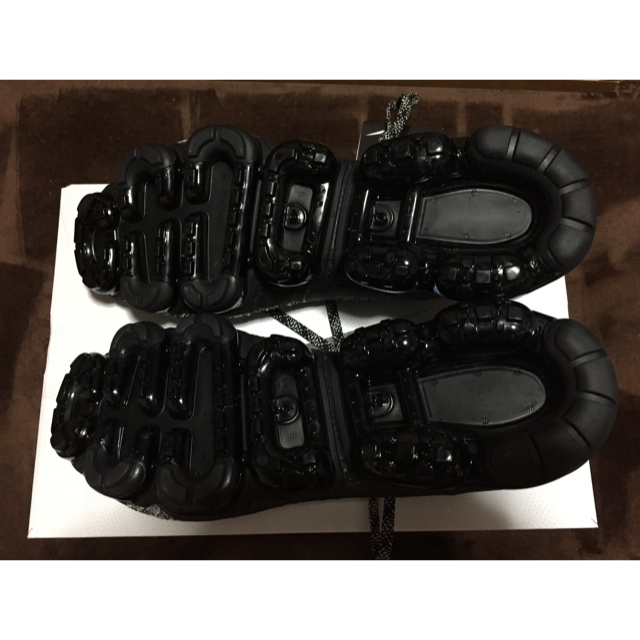 NIKE(ナイキ)のナイキ エア ヴェイパーマックス フライニット 29㎝メンズ ランニングシューズ メンズの靴/シューズ(スニーカー)の商品写真