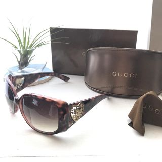 Gucci - GUCCI クレストハート サングラスの通販 by Si room