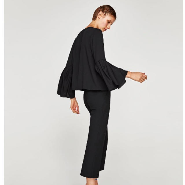 ZARA(ザラ)の美品 ZARA ブラウス ブラック S レディースのトップス(シャツ/ブラウス(長袖/七分))の商品写真