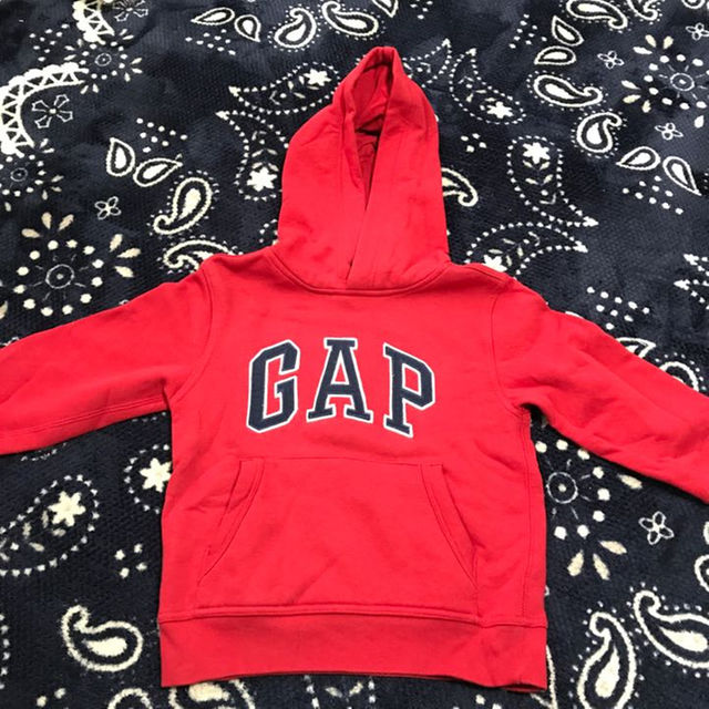 GAP(ギャップ)のGAP♡パーカー♡ キッズ/ベビー/マタニティのキッズ服男の子用(90cm~)(Tシャツ/カットソー)の商品写真