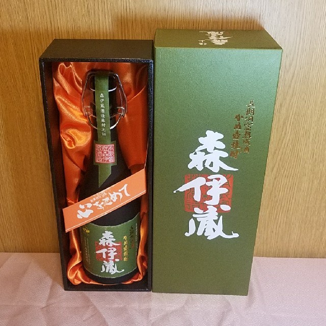 未開封美品　森伊蔵　極上の一滴　720ml　25%　古酒 食品/飲料/酒の酒(焼酎)の商品写真