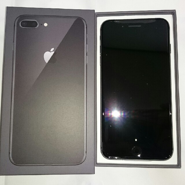 スマートフォン本体新品 iPhone8 plus ブラック 64GB SIMフリー