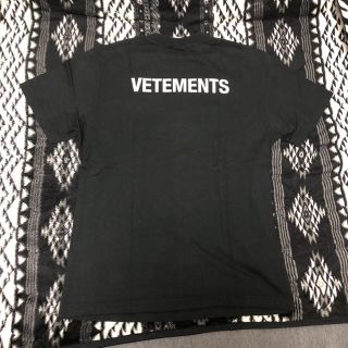 バレンシアガ(Balenciaga)のvetements staff tee Mサイズ(Tシャツ/カットソー(半袖/袖なし))